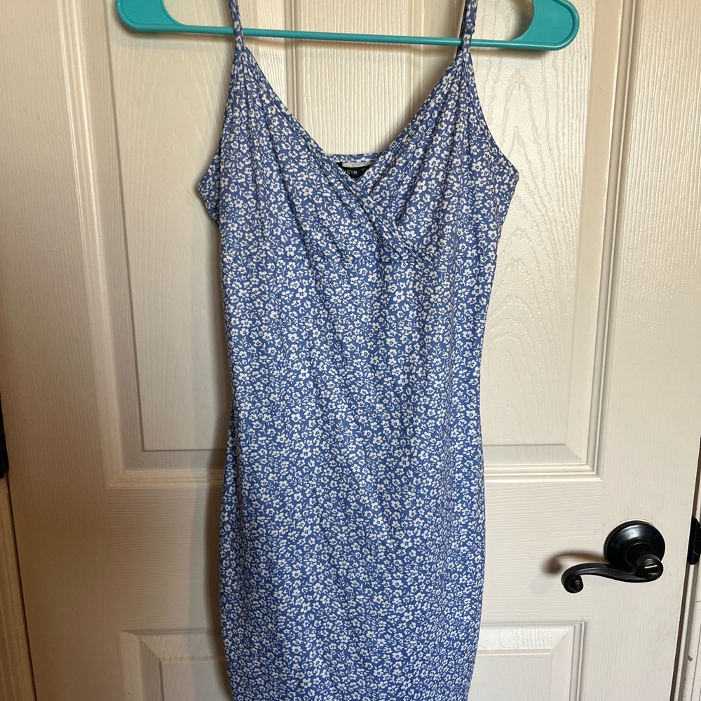SHEIN Blue Floral Mini Dress